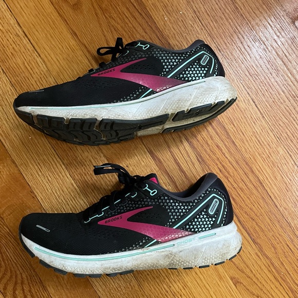 Brooks Shoes - Brooks Ghost 14